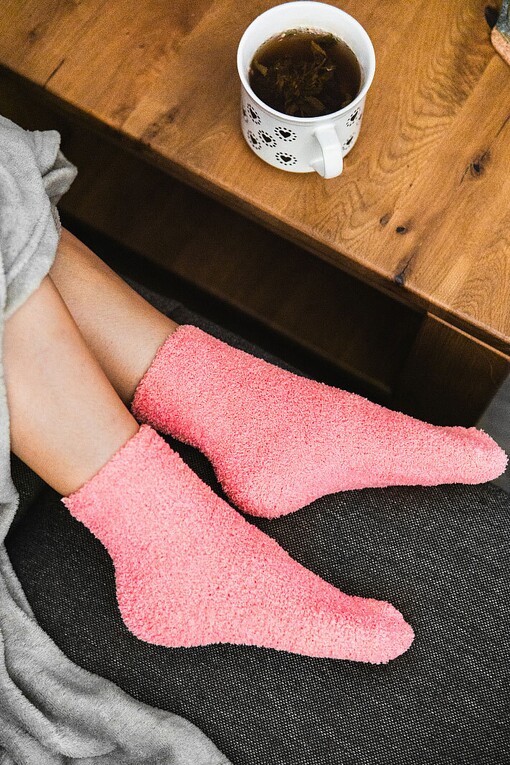 Hebké domácí ponožky nejen na spaní