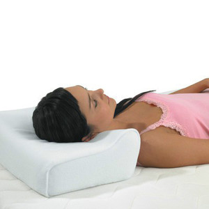 Anatomický polštář pro příjemný spánek. Je navržen tak, aby bylo možno spát na boku i na zádech a krční páteř