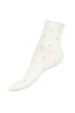 Nízké tečkované ponožky. Materiál: 85% bavlna, 10% polyamid, 5% elastan. Dovoz: Maďarsko