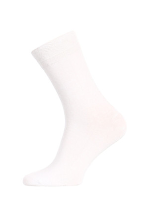 Klasické pánské ponožky. Materiál: 90% bavlna, 5% polyamid, 5% elastan.