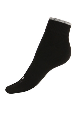 Dámské sportovní ponožky nízké. Materiál: 90% bavlna, 5% poylamid, 5% elastan.