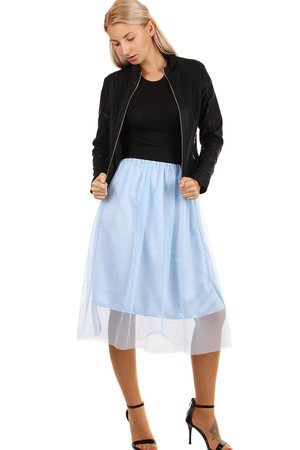Romantická delší tylová sukně s gumou v pase. Jednobarevné provedení. Univerzální rozměr odpovídá velikosti M -