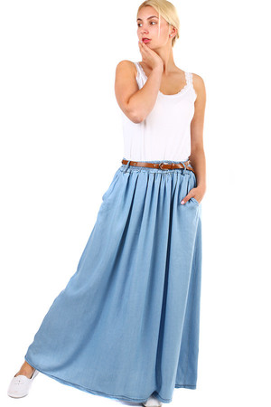 Dámská letní jednobarevná maxi sukně s kapsami s páskem. Sukně má v pase protaženou, prošitou gumu pro pohodlné