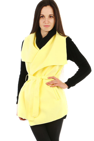 Dámská stylová vesta s páskem. Příjemný pohodlný materiál. Vhodná na jaro/podzim. Materiál: 80% polyester, 18%