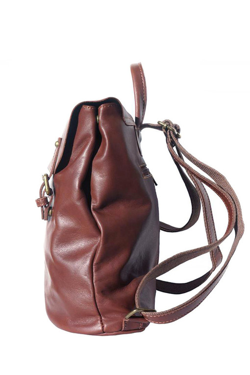 Kožený dámský jednobarevný batoh se dvěma přezkami