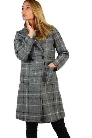 Elegantní dámský kabát s károvaným vzorem v klasickém