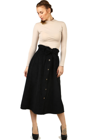 Jednobarevná dámská áčková sukně v midi délce. pas vysoký 9 cm s všitou gumou pásek na zavazování, který je