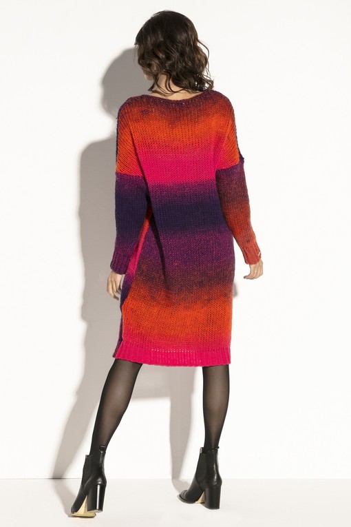 Vlněné dvoubarevné pletené šaty