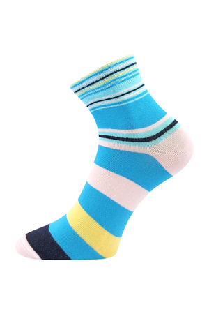 Dámské ponožky od tradiční značky Boma klasické slabé pruhované barevné komfortní lem ideální odvod potu na