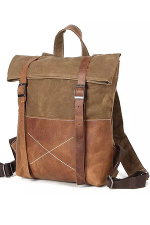 Plátěný, voděodolný batoh v oblíbeném retro stylu s koženými doplňky vnitřní podšívka jedna vnitřní, volně