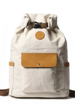 Velký rolovací plátěný voděodolný batoh s koženými detaily nejen pro studenty kompletně vypodšívkovaný