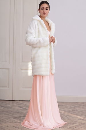 Elegantní bolerko - kabátek na různé příležitosti z umělé kožešiny jednobarevné dlouhé rukávy snížené